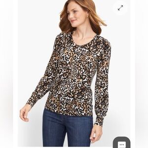 Talbots Soft Merino Wool V-Neck  Leopard Print Sweater Size S
